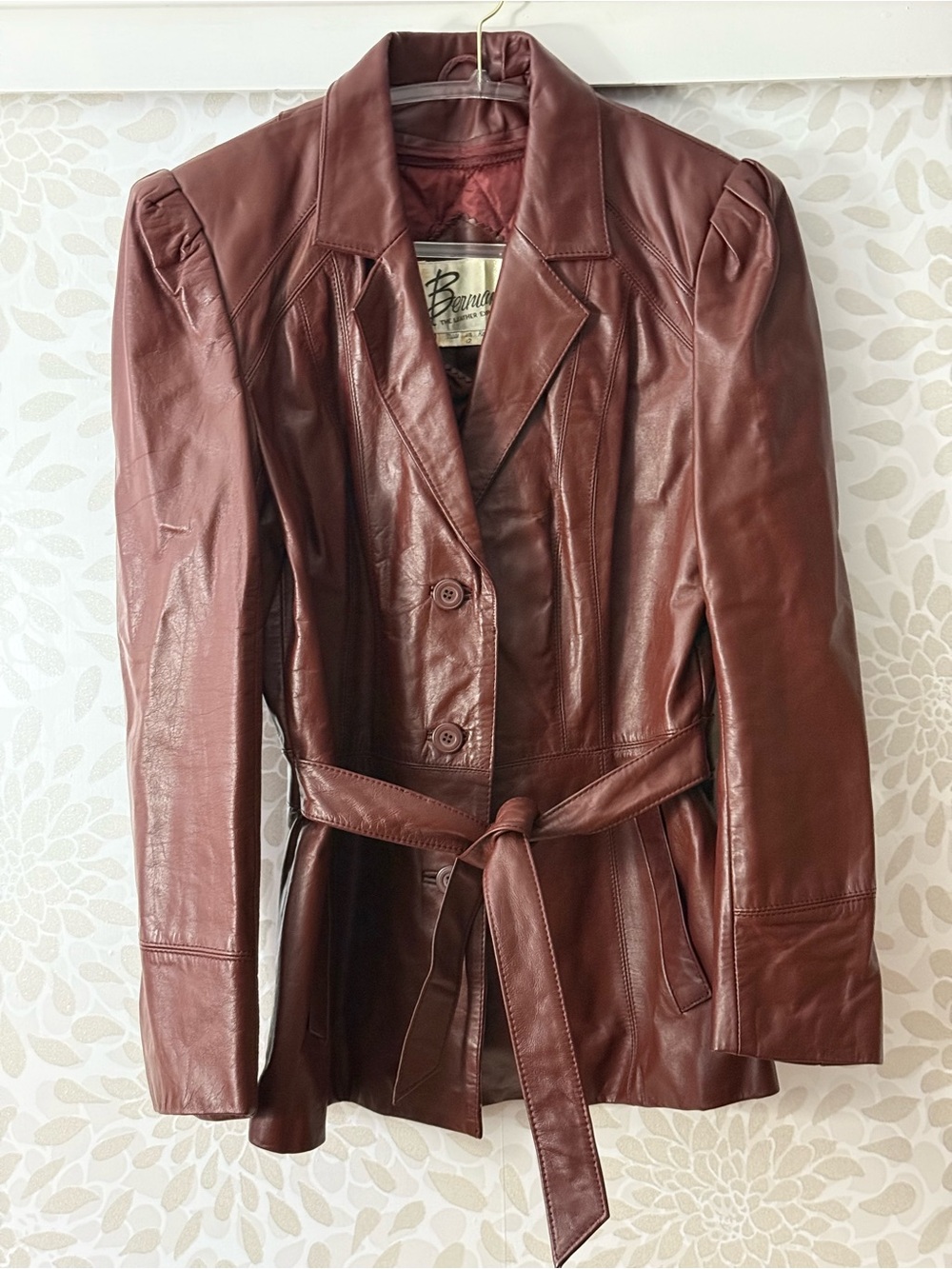 Vintage 70s Berman’s Women’s 12 S M Maroon Burgundy Belted Leather Jacket Coat